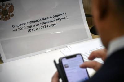 Михаил Мишустин - Мишустин предложил ускорить на две недели внесение проекта бюджета РФ в Госдуму - interfax-russia.ru