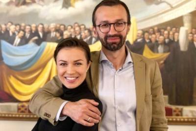 Сергей Лещенко - Заслуживает поддержки - Лещенко прокомментировал российские гастроли жены - politeka.net - Москва