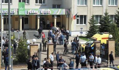 Власти Татарстана опровергли фейки о двух напавших на казанскую школу - newizv.ru - респ. Татарстан