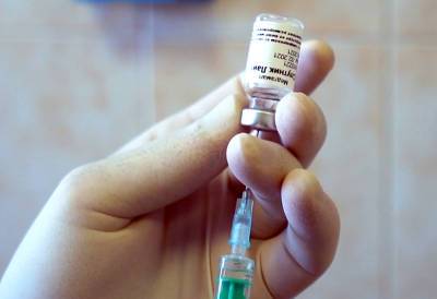Федор Лисицын - Названы побочные эффекты вакцины "Спутник Лайт" - tvc.ru