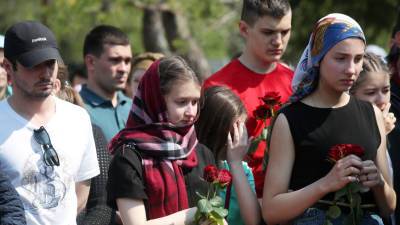 Эльвира Игнатьева - Погибшую при нападении на школу 25-летнюю учительницу похоронили в Казани - mir24.tv - респ. Татарстан - Казань