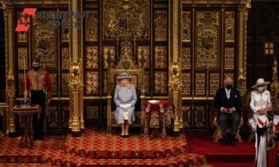 Елизавета II - принц Чарльз - принц Филипп - Королеву Елизавету поймали на плаче по принцу Филиппу на открытии парламента - fedpress.ru - Англия - Лондон
