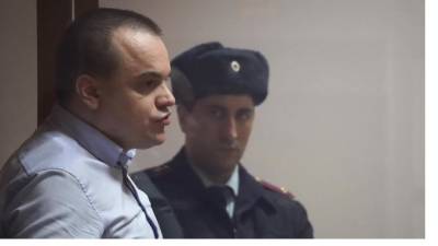 Сергей Бебенин - Опальный депутат от Ленобласти не смог получить новое удостоверение - piter.tv - Ленинградская обл. - Санкт-Петербург