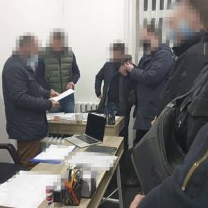 В Днепре адвокаты «сливали» информацию криминалитету. Фото - reporter-ua.com - Днепр