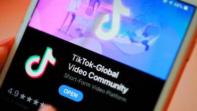 Пользователи из ряда стран сообщают о сбое в работе TikTok - gazeta.ru - Англия - Япония - Канада - Twitter