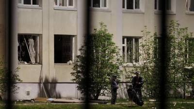 Ильназ Галявиев - Суд арестовал мужчину, устроившего стрельбу в казанской гимназии - ru.euronews.com - Россия - Казань - Палестина - Новости