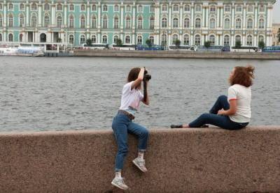 Туристам рекомендуют планировать поездку в Петербург заранее - neva.today - Москва - Санкт-Петербург