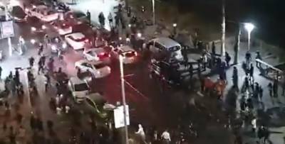В Израиле жестоко избили арабского водителя, который не смог убежать от толпы: видео - 24tv.ua - Палестина