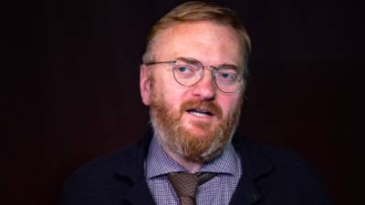Виталий Милонов - Милонов призвал регулярно проверять владельцев оружия на алкоголизм - nation-news.ru