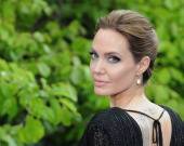 Анджелина Джоли - Анджелина Джоли показала свои тату не смотря на возраст - rusjev.net
