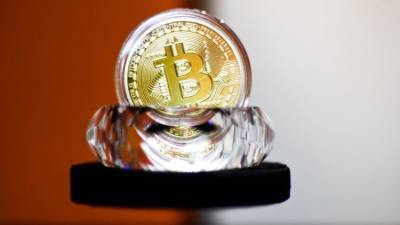 Илон Маск - Bitcoin - Уронили Bitcoin: Tesla приостановила продажи за криптовалюту - crimea.ria.ru - Крым - Симферополь