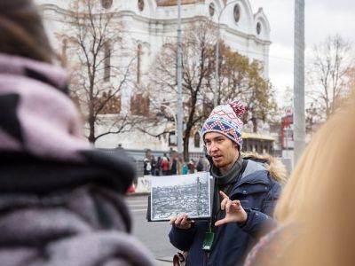 Межрегиональный союз экскурсоводов проводит бесплатные экскурсии к Дню музеев - kasparov.ru - Москва - Санкт-Петербург - Екатеринбург - Нижний Новгород - Саратов - Орел - Пермь - Рязань - Пенза