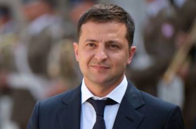 Владимир Зеленский - Зеленский подписал закон, требующий от НКРЭКУ запретить импорт электроэнергии из России - from-ua.com