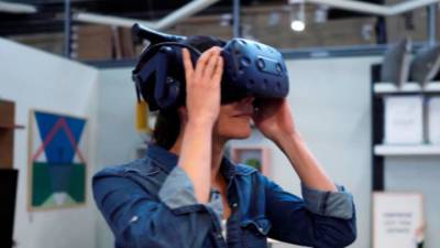 HTC представила VR-гарнитуры с разрешением 5K - vesti.ru