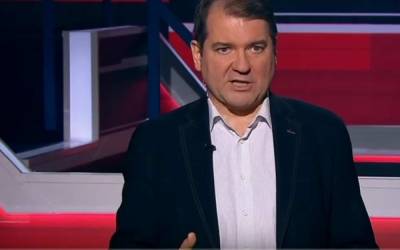 Владимир Зеленский - Владимир Корнилов - Юлия Тимошенко - Владимир Корнилов: На Украине все друг друга периодически обвиняют в госизмене и называют "агентами Кремля" - actualnews.org - Москва