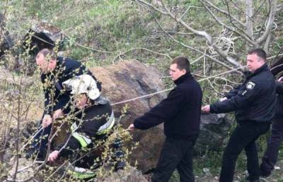 "Не плакал и терпел боль": юный Богдан свалился в карьер, ребенка спасают врачи - politeka.net - Винницкая обл.
