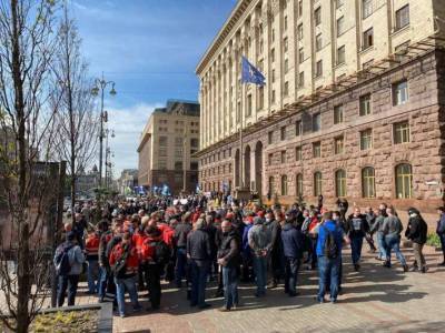 В Киеве из-за гибели велосипедистки начались протесты (ВИДЕО) - lenta.ua - Киев - Киевская обл.