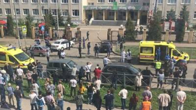 Обнародована переписка детей с учителем во время нападения казанского стрелка - inforeactor.ru - Москва - Казань