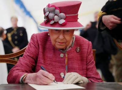 Елизавета II - принц Филипп - На британском телевидении "похоронили" королеву Елизавету II - bimru.ru - Англия - Лондон
