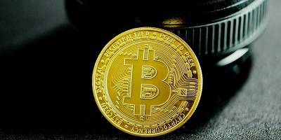 Илон Маск - Bitcoin - Курс биткоина рухнул - Илон Маск отказался от продажи авто Тесла за криптовалюту из-за изменений климата - ТЕЛЕГРАФ - telegraf.com.ua