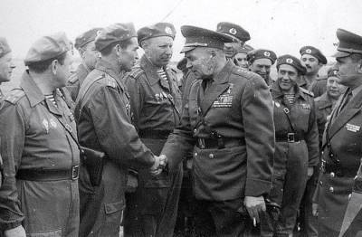 За что Василия Маргелова сняли с должности командующего ВДВ в 1959 году - russian7.ru