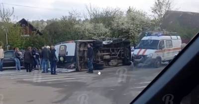 В Смоленске девять человек пострадали в ДТП - readovka.news - Смоленск