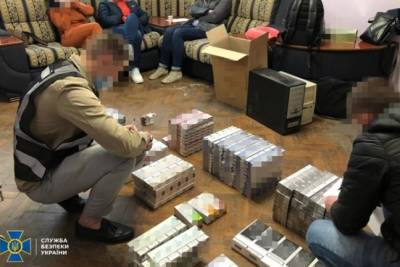 СБУ заблокировала продажу контрафактного алкоголя и сигарет на 10 млн - rupor.info - ДНР - Днепропетровская обл. - Донецкая обл.