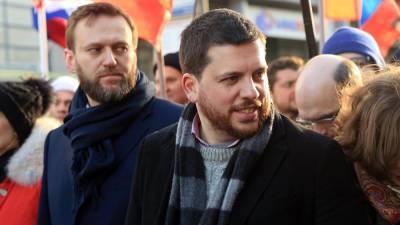 Алексей Навальный - Леонид Волков - Команда Навального решила больше не анонсировать протесты - sharij.net