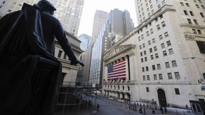 Рекордная инфляция в США ударила по рынкам: рубль выстоял - vesti.ru