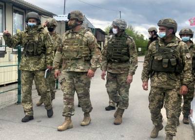 "Оценили ситуацию на фронте": военные дипломаты США побывали в зоне ООС - 24tv.ua - Венгрия
