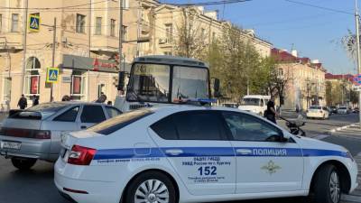 Дарья Котова - В самом центре Кургана пассажирский автобус попал в ДТП - newdaynews.ru - Курган