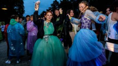 Второй общегородской выпускной обойдётся бюджету Воронежа вдвое дороже первого - vestivrn.ru - Воронеж