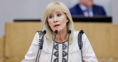 Оксана Пушкина - Депутат Пушкина ответила на предложение отдавать нежеланных детей церкви - readovka.news - Москва