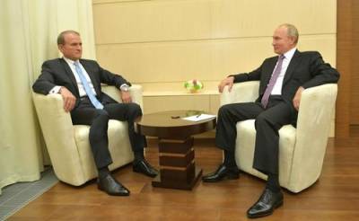Владимир Путин - Виктор Медведчук - Украинская прокуратура собирается арестовать кума Путина - argumenti.ru - Украина