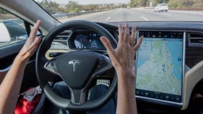Илон Маск - Подписка на автопилот Tesla FSD откроется в июне - usedcars.ru