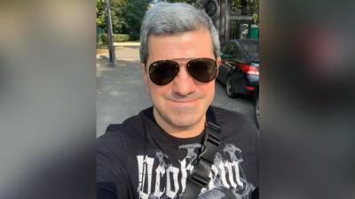 Писатель Шахназаров посмеялся над решением военных Эстонии не носить форму 9 Мая - newinform.com - Эстония