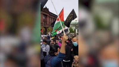 Массовые антиизраильские манифестации прошли в Германии - piter.tv - Израиль - Турция - Германия - Палестина