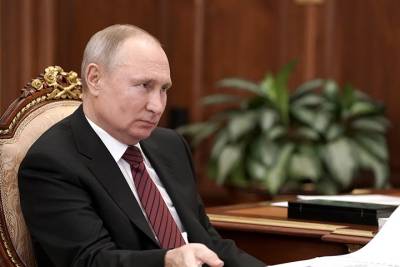 Владимир Путин - Константин Чуйченко - Путин одобрил создание государственных юридических бюро для помощи россиянам - vm.ru