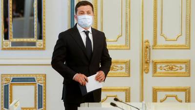 Владимир Зеленский - Виктор Медведчук - У Зеленского нашли переоформленную на жену квартиру в Крыму - iz.ru - Киев - Крым
