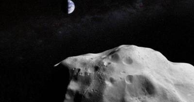 К Земле летит астероид размером с пирамиду Хеопса - ren.tv