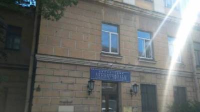 В Петербурге продана с торгов площадка киностудии имени Горького - delovoe.tv - Санкт-Петербург