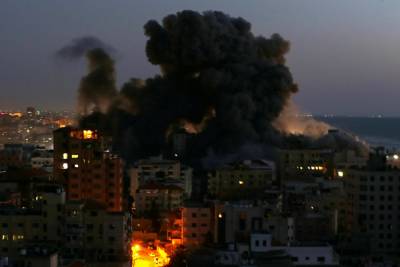 Джонатан Конрикус - Израиль провел масштабную атаку по объектам радикалов в секторе Газа - news-front.info - Израиль