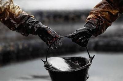 Нефть углубила падение на фоне всплеска COVID-19 в Индии, перезапуска трубопровода в США - from-ua.com