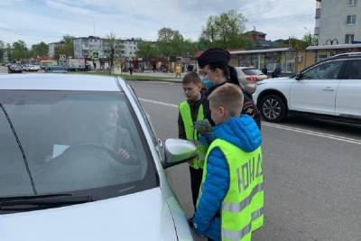 Письма безопасности раздали водителям в Серпухове - serp.mk.ru