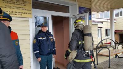 В православную гимназию Ноябрьска ударила молния, которая спровоцировала пожар - znak.com - Ноябрьск - окр. Янао