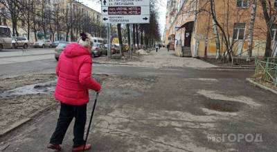 «Страшно жить»: пожилая ярославна плачет по разрухе в пригороде - progorod76.ru - Ярославская обл.