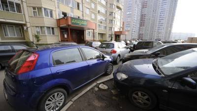 Олег Зотов - Сервис для жалоб на наглую парковку во дворах запустили в Петербурге - dp.ru - Санкт-Петербург