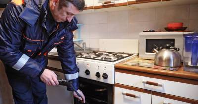 Москвичам назвали отличия мошенников-«газовиков» от настоящих специалистов - moslenta.ru - Москва
