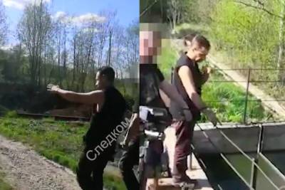 В Ленобласти мужчина убил бывшую жену, а тело в мешке выбросил в колодец - abnews.ru - Ленинградская обл. - район Лужский