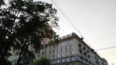 В Жилищной инспекции рассказали, в каких районах дворы убрали хуже всего - piter.tv - Москва - Благоустройство